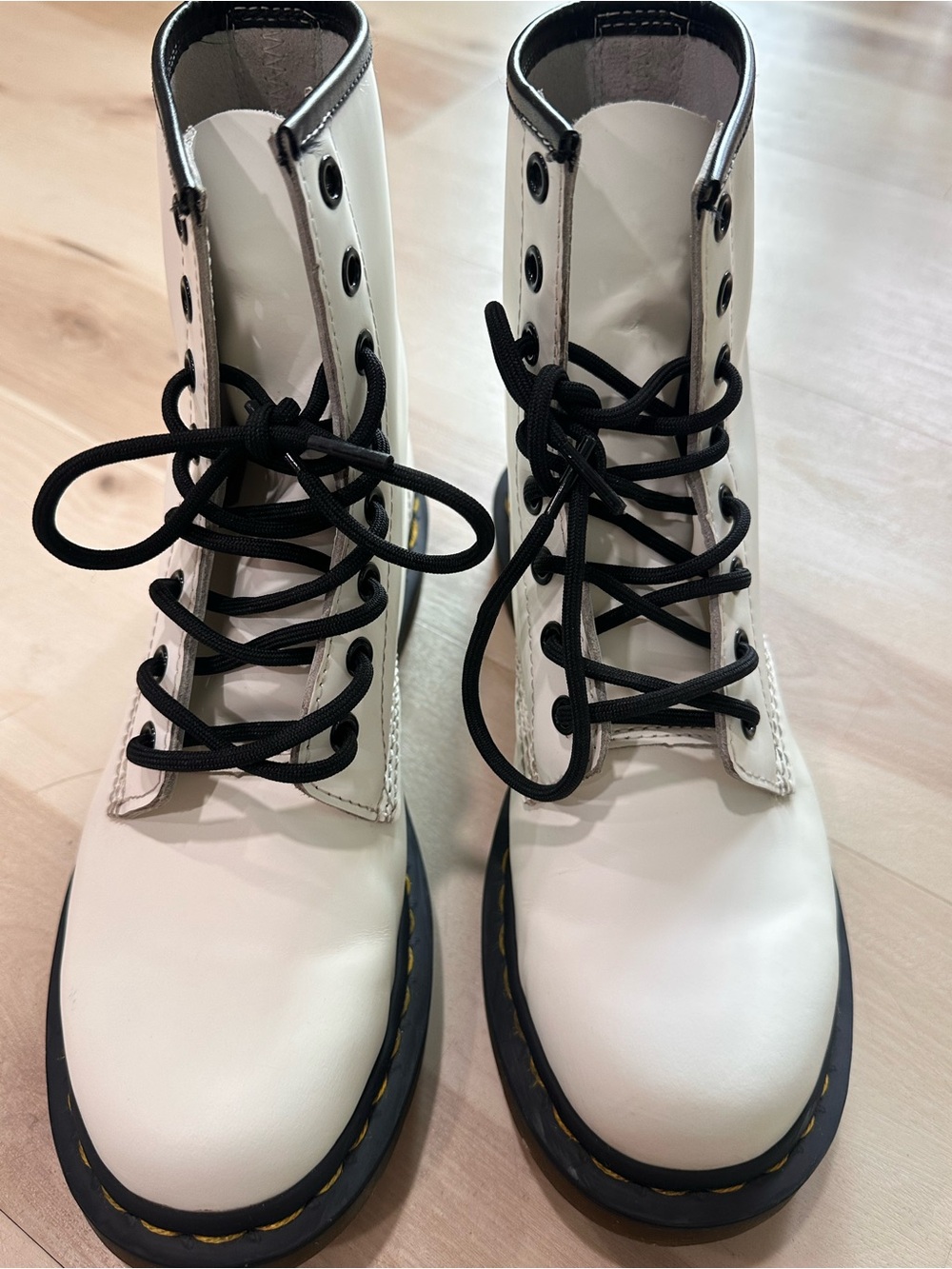 Dr. Martens 1460 White Leather Lace-Up Boots size 9 8-eyelet silhouette. - Picture 9 of 15